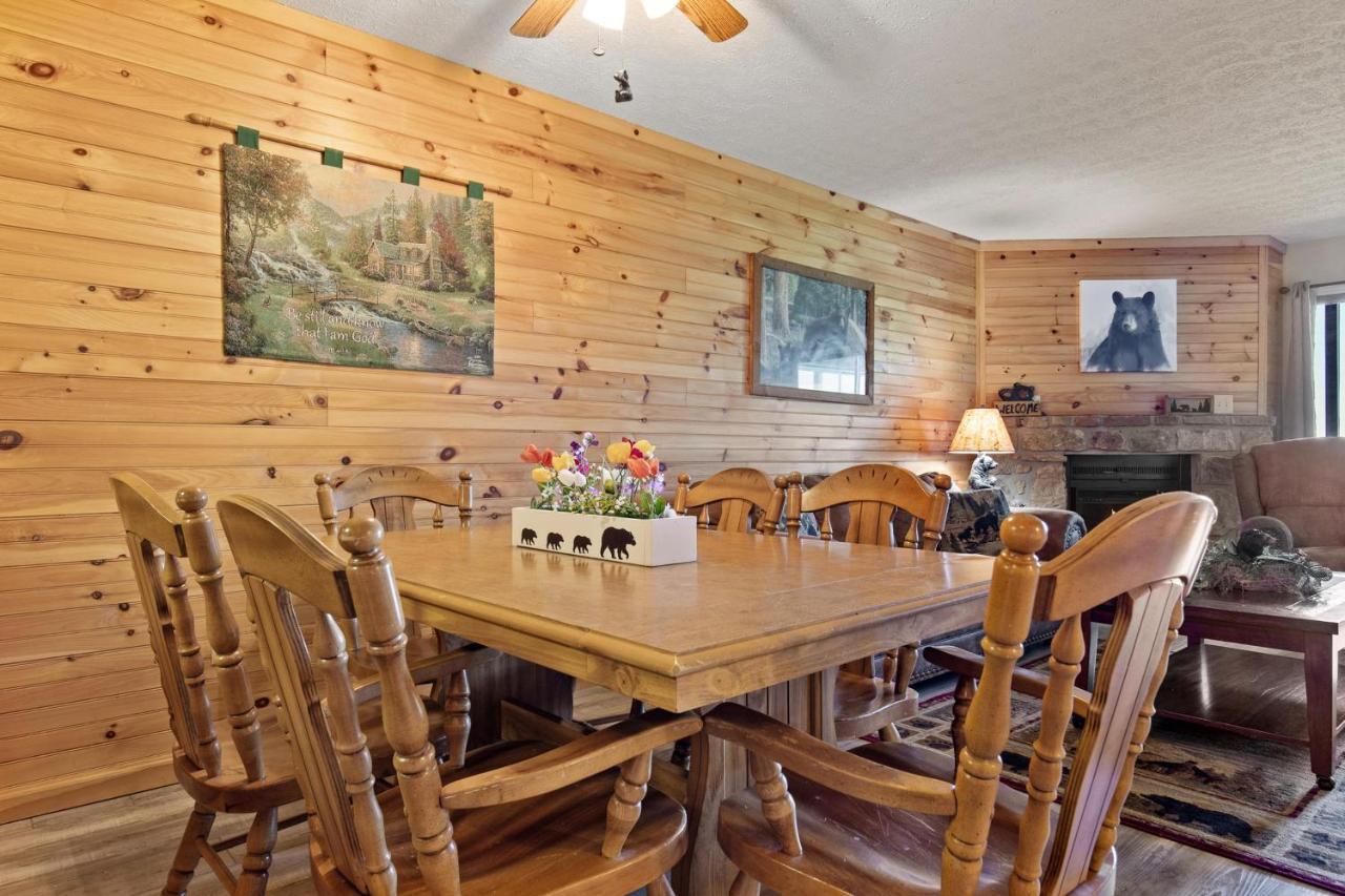 Bear Cub Retreat Apartment Gatlinburg Ngoại thất bức ảnh