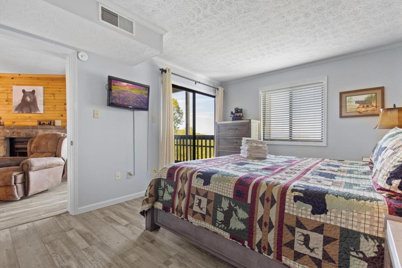 Bear Cub Retreat Apartment Gatlinburg Ngoại thất bức ảnh